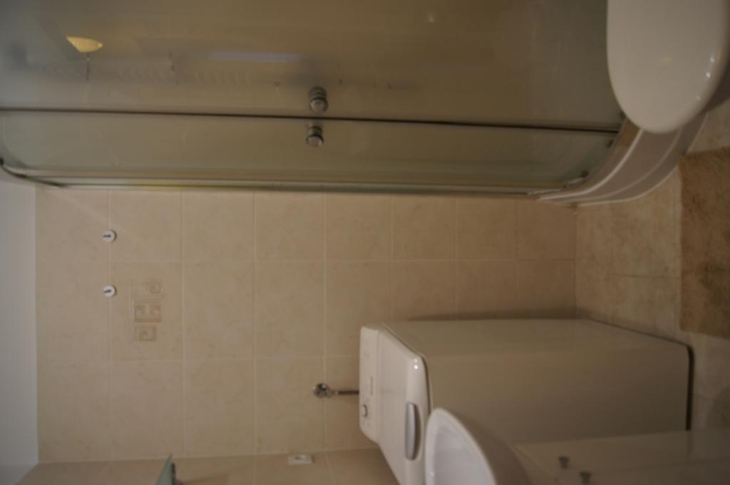 Krucza By Rental Apartments ワルシャワ エクステリア 写真