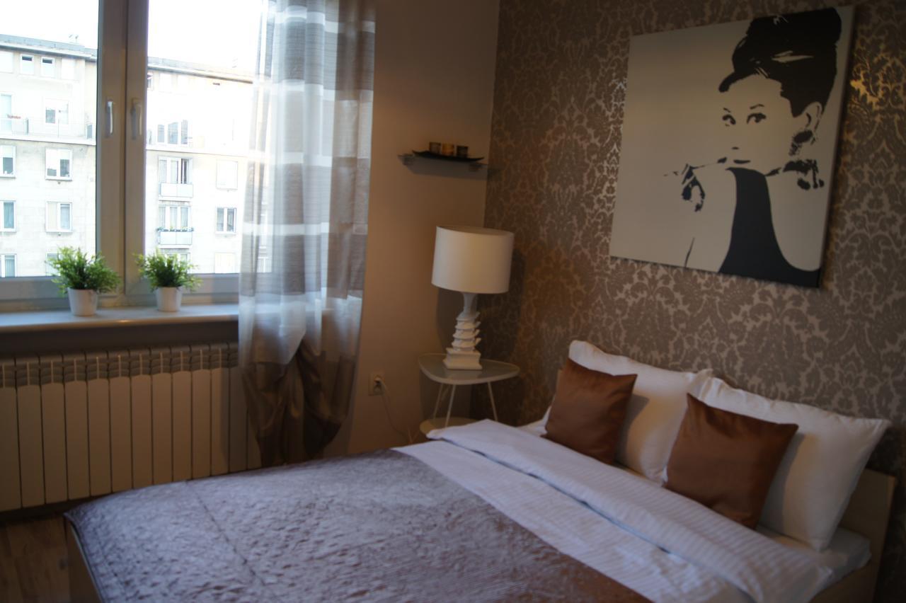 Krucza By Rental Apartments ワルシャワ 部屋 写真